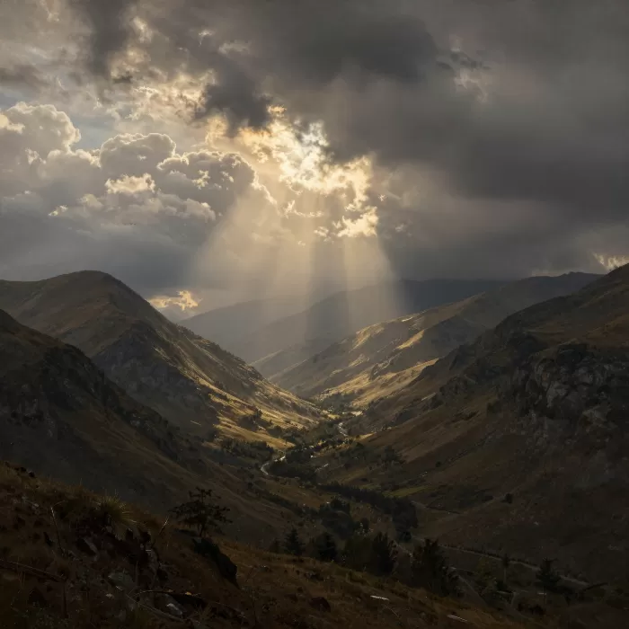 Valley Grandeur