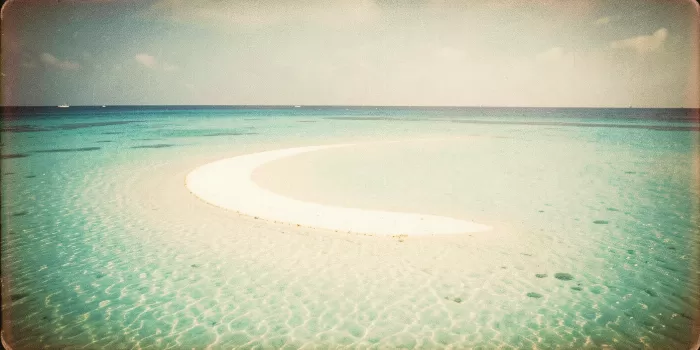 Maldives Crescent