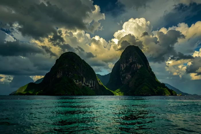 Piton Storm
