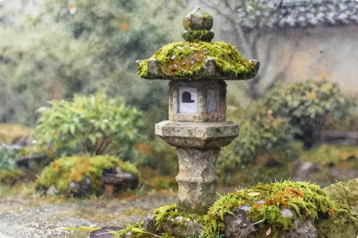 Mossy Lantern