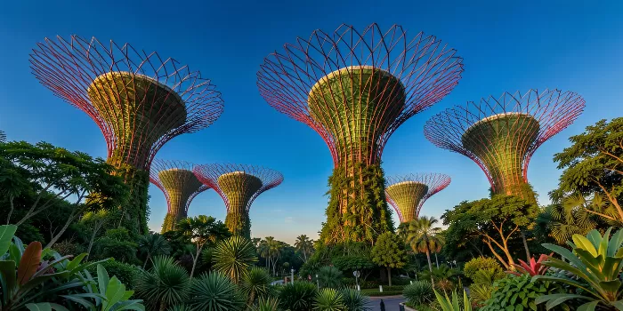 Golden Supertrees