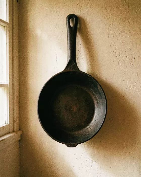 Hanging Pan