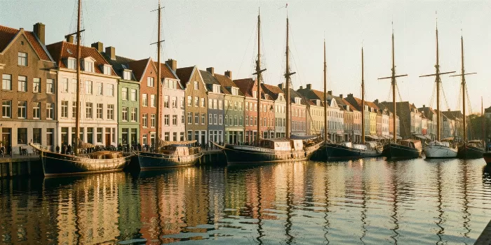 Nyhavn Goldenhour