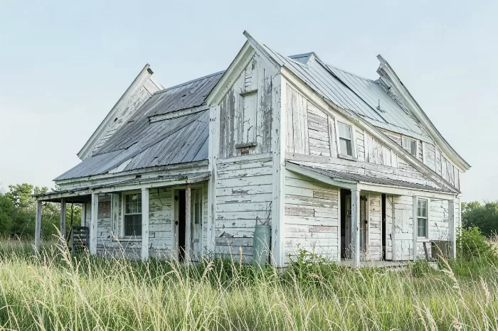 Abandoned Barn