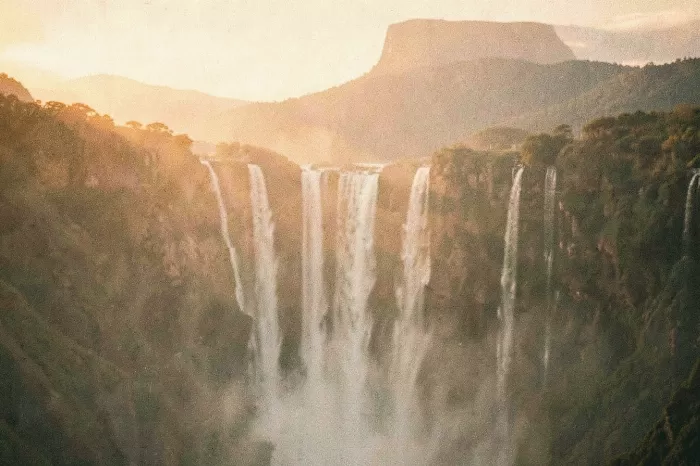 Vintage Cascade