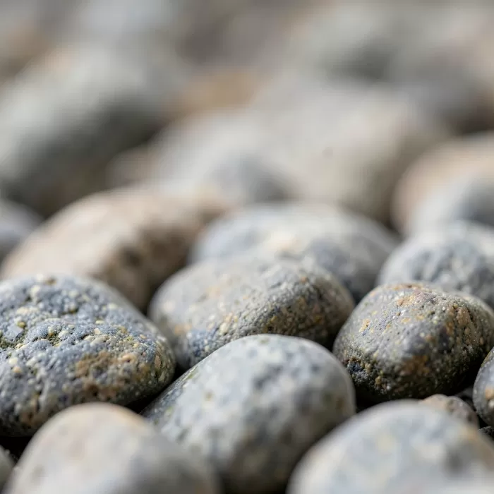 Smooth Pebbles
