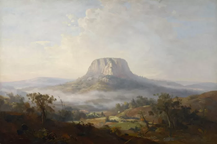 Mistveil Peak