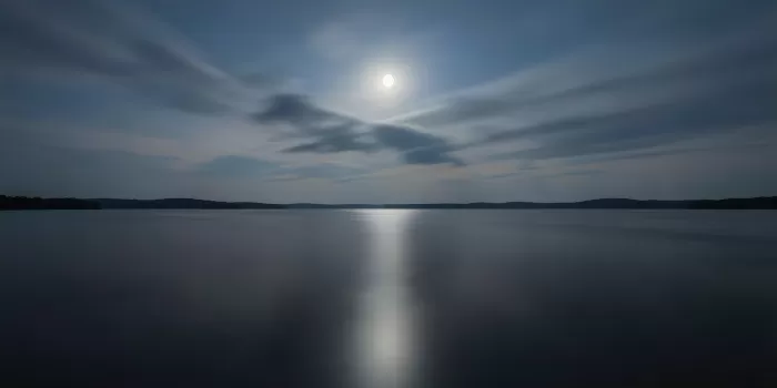 Pale Moon