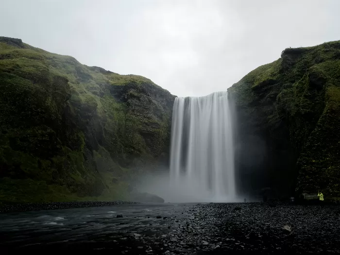 Rushing Cascade Majesty