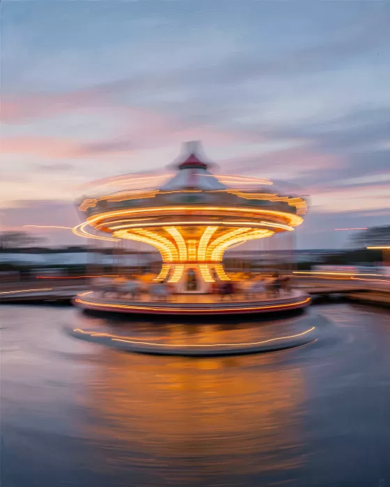 Carousel Whirl