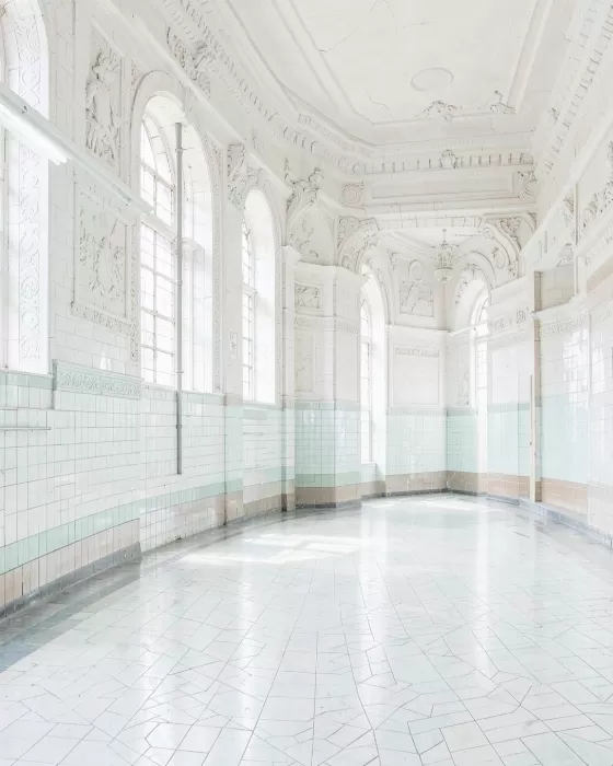 Subway Foyer