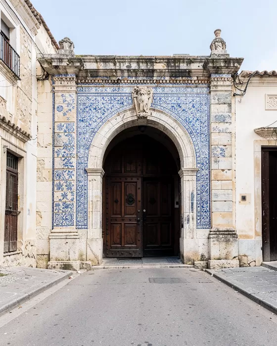 Lisbon Gate