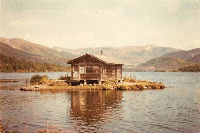 Lake Cabin