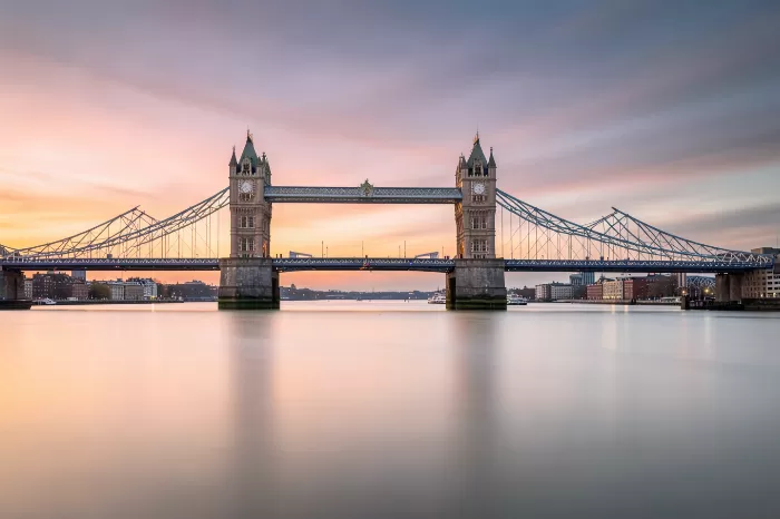 Silk Thames