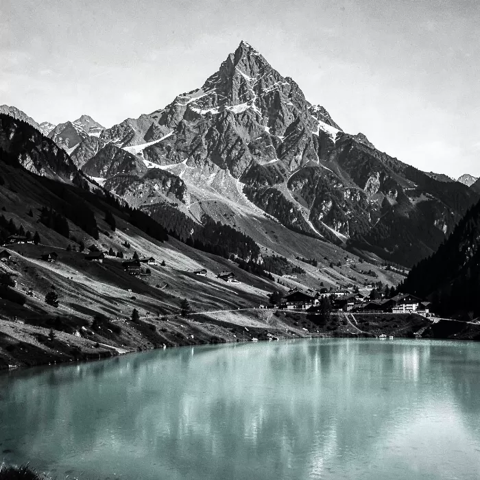 Jungfrau Silhouette