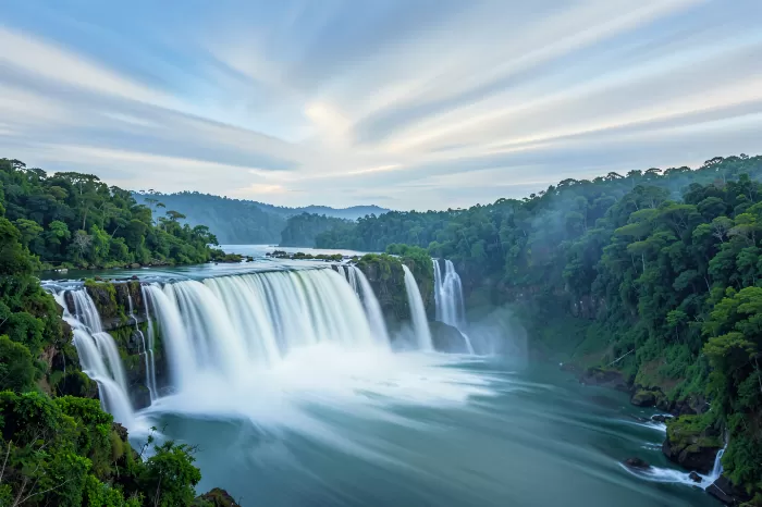 Iguazu Glass