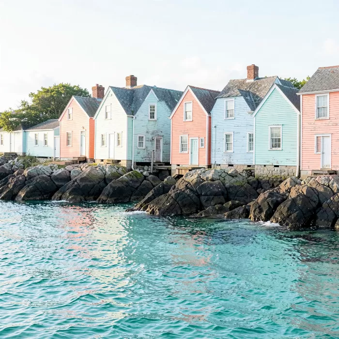 Coral Saltbox