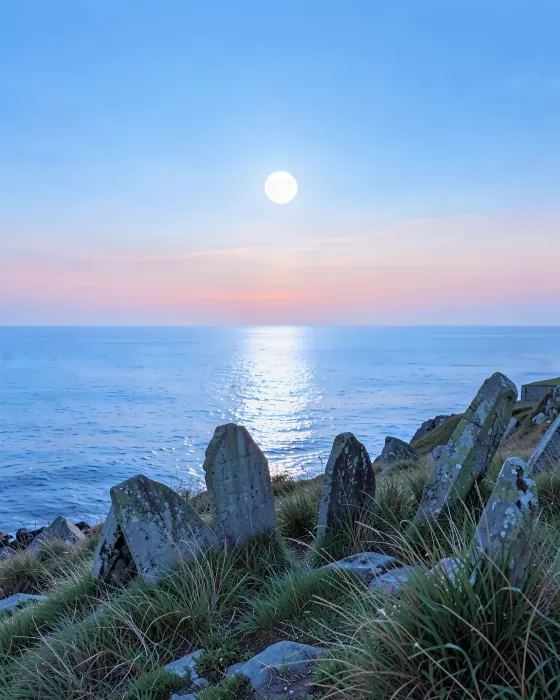 Cliffside Graveyard