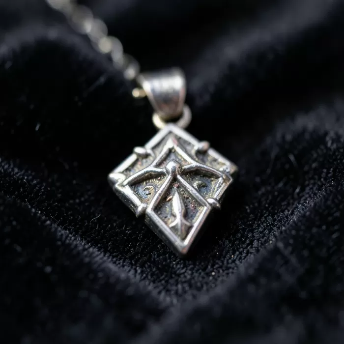Gothic Clasp