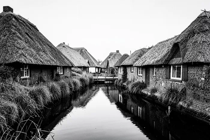 Giethoorn Cottages