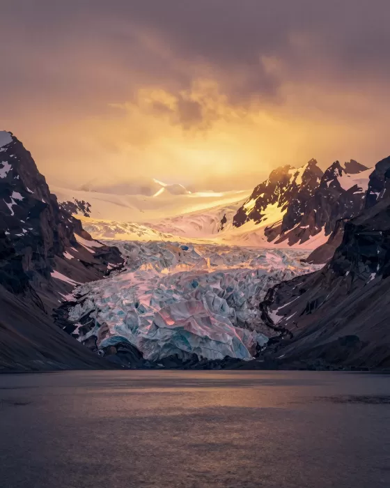 Polar Dusk